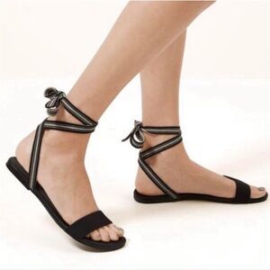 Women's Rothy's 'The Wrap' Sandal size 9.5 Discontinued Model–Collectible) navy